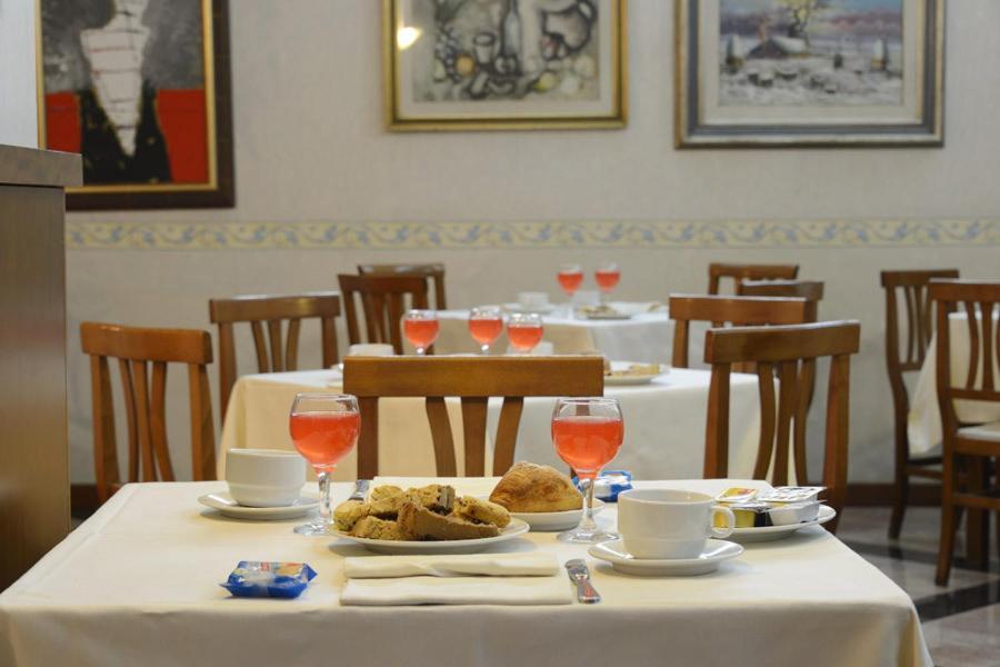 Hotel Europa 노르시아 외부 사진